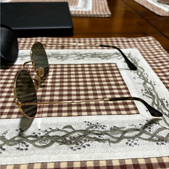 Ray Ban around metal flat lenses - Picture 3 of 4